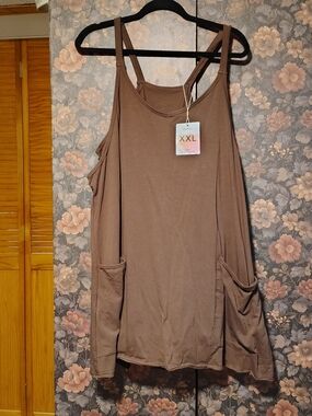 XXL Brown Women's Pocket Tank Top